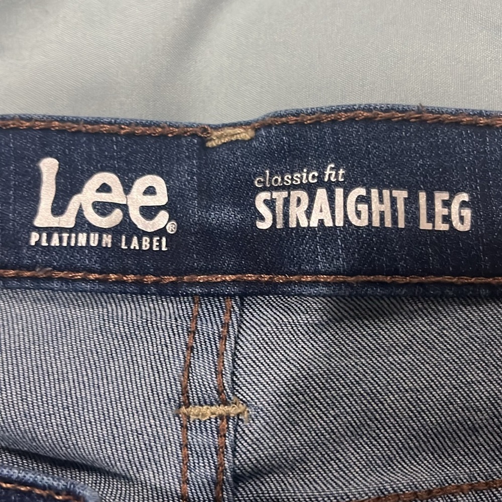 Lee Platinum New Condition Label Jeans Like New - Picture 3 of 8